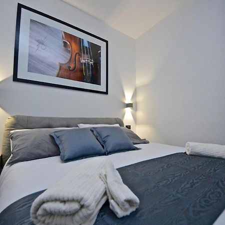 Suite Quarantotto Napoli Dış mekan fotoğraf