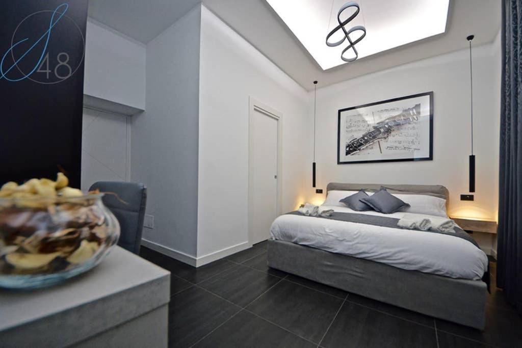 Suite Quarantotto Napoli Dış mekan fotoğraf